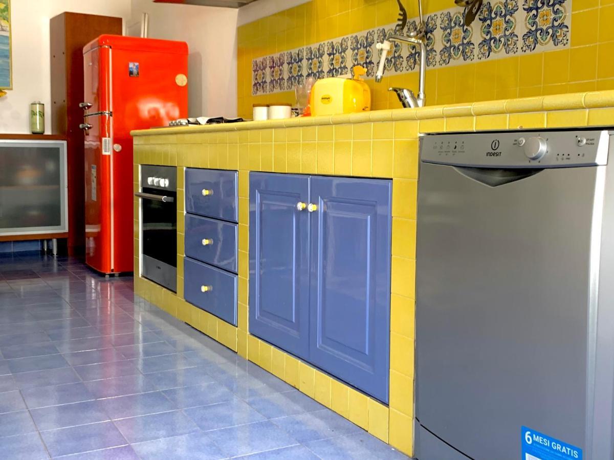 Apartamento La Finestra Sul Duomo, Amalfi Coast Vietri Exterior foto