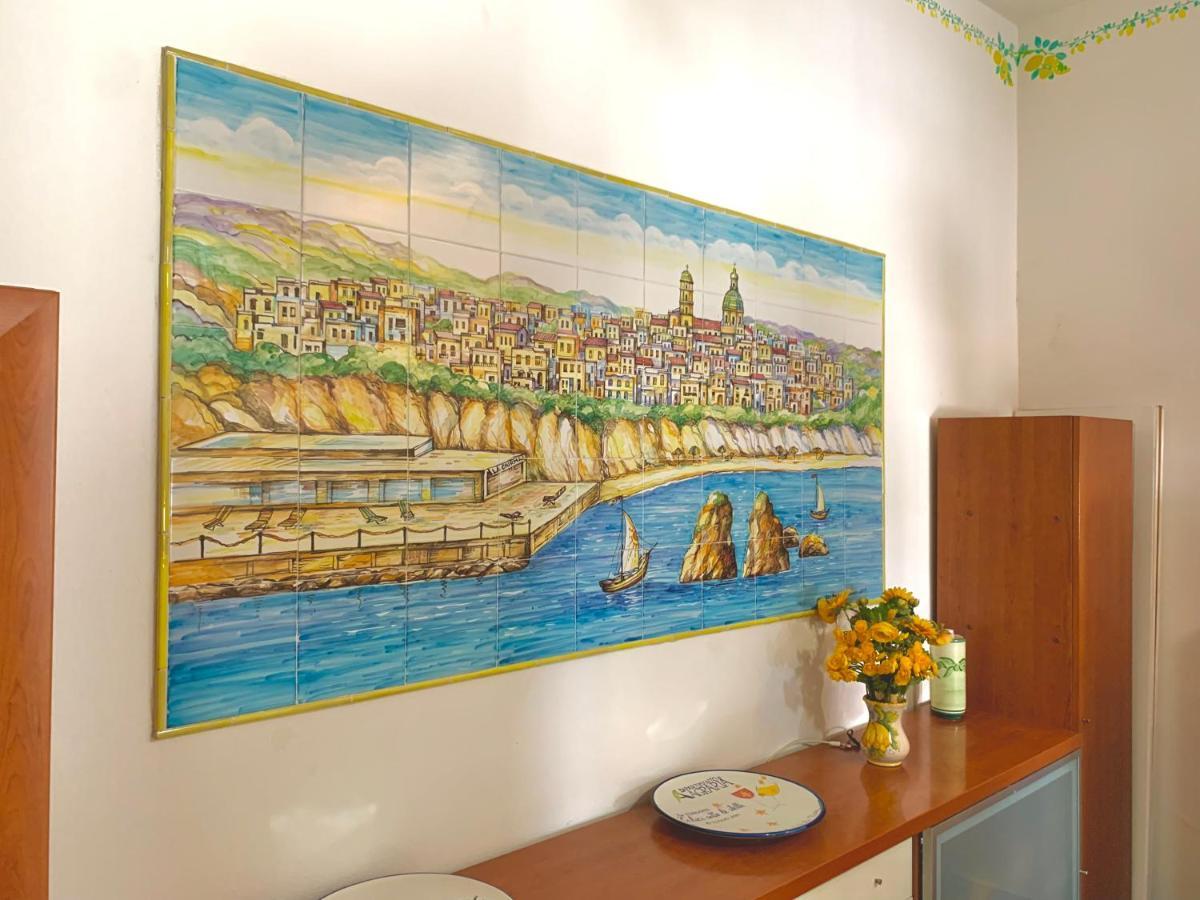 Apartamento La Finestra Sul Duomo, Amalfi Coast Vietri Exterior foto