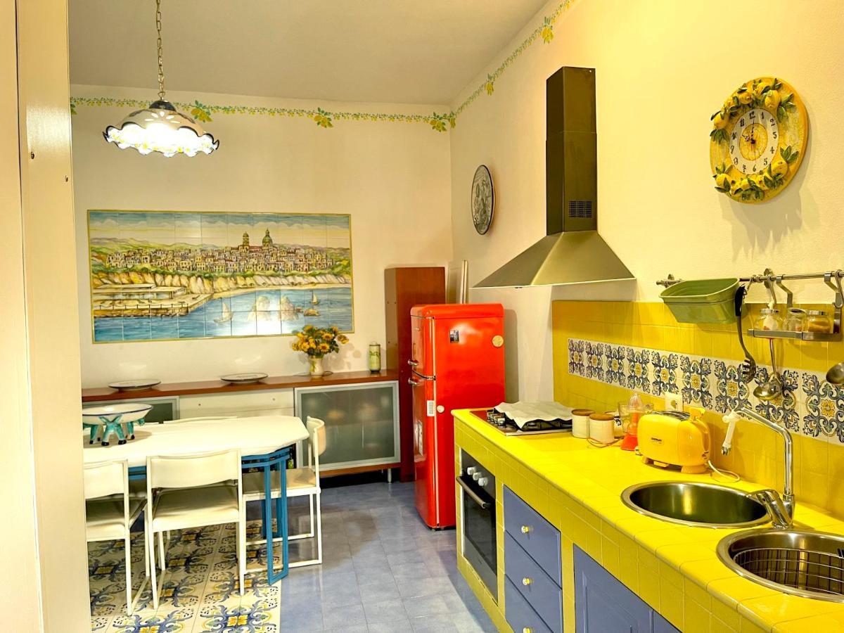 Apartamento La Finestra Sul Duomo, Amalfi Coast Vietri Exterior foto